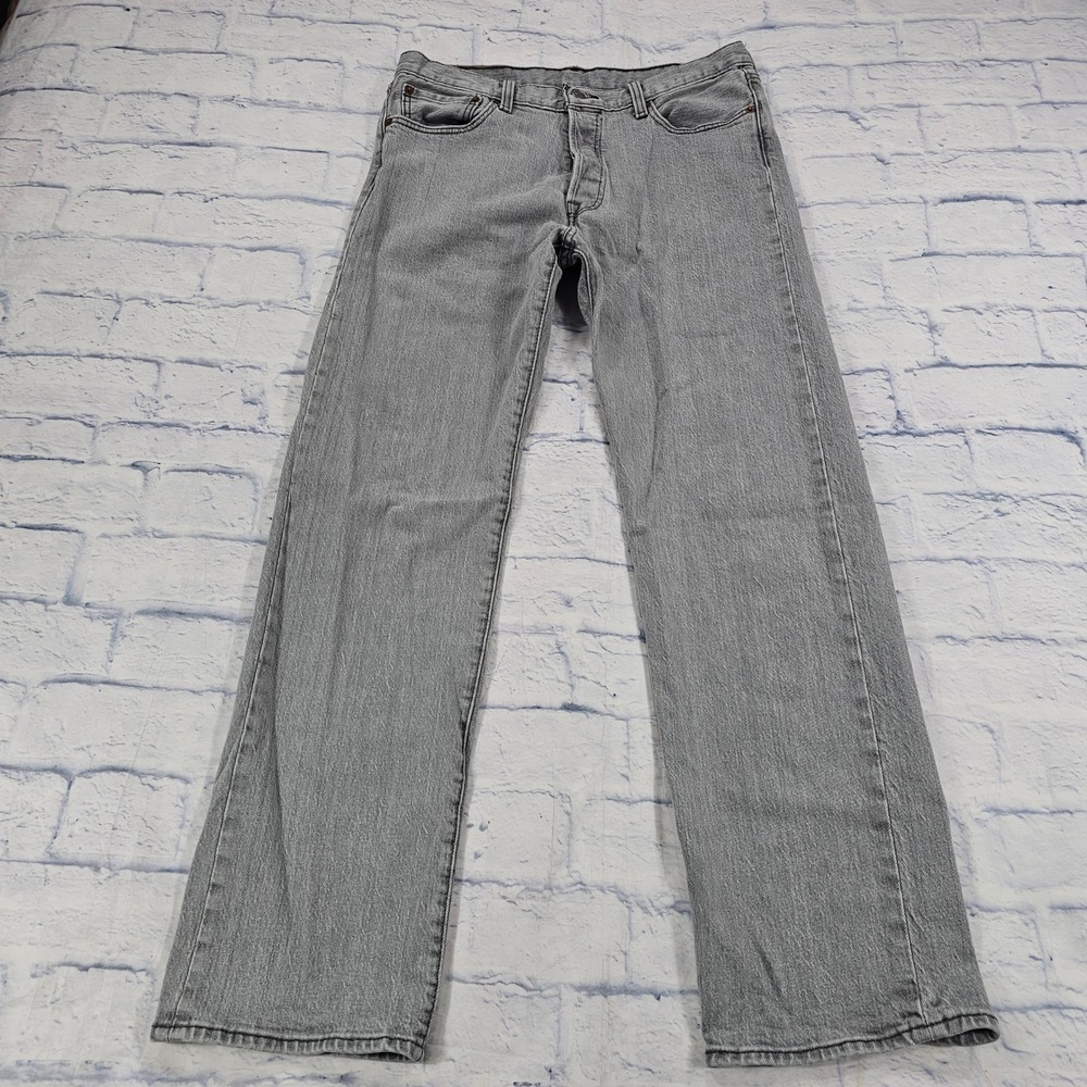 Levis 501 Original Fit Jeans Mens 33x32 Grey Button Fly Straight Leg Denim